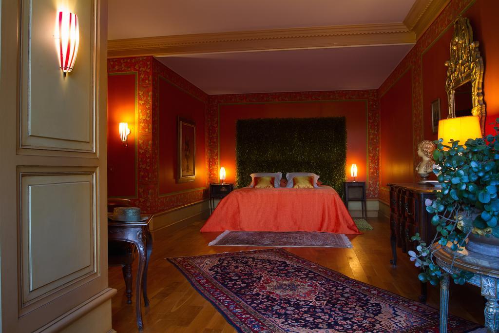 Chateau Du Besset Saint-Romain-de-Lerps Rum bild
