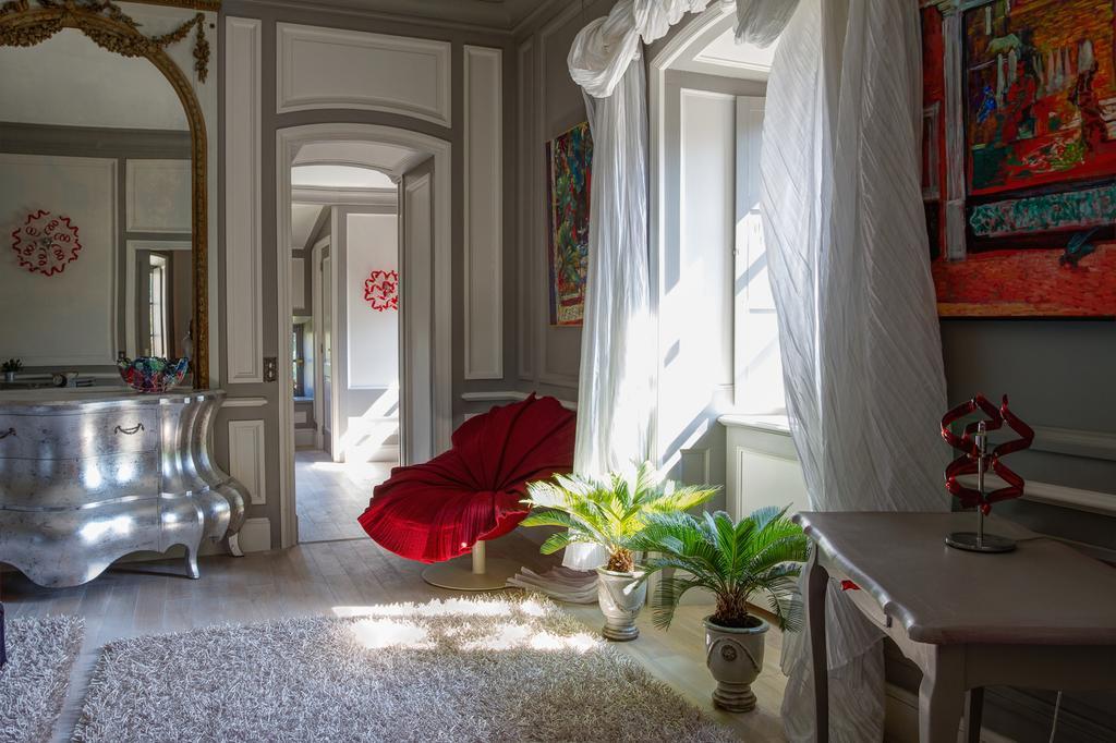 Chateau Du Besset Saint-Romain-de-Lerps Rum bild